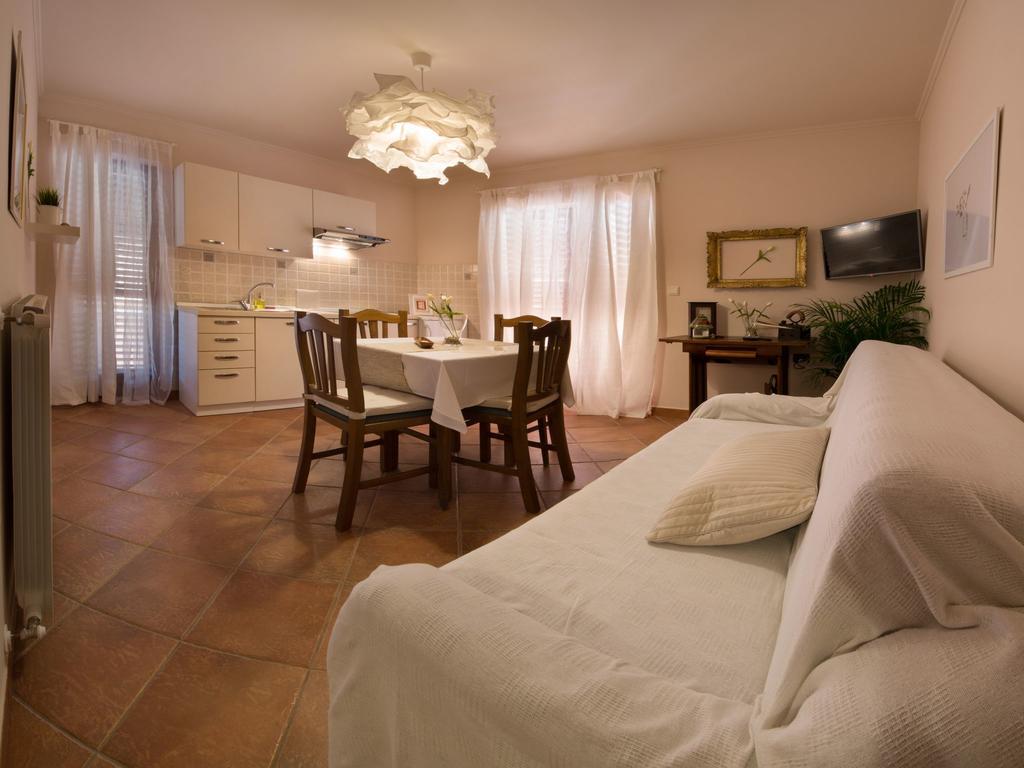 רוביני Apartment Duketis מראה חיצוני תמונה